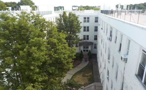 Seaview Estates Courtyard